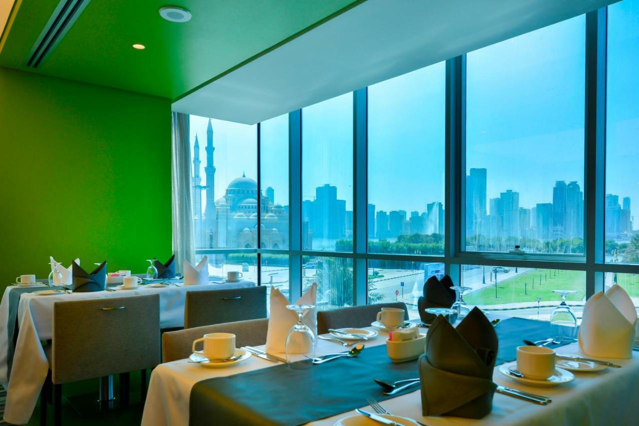 Hotel 72 Sharjah Waterfront Eksteriør billede